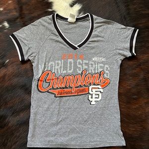 SF Giants v neck ringer tee. 2014 world champs. Sz Lg perfect condition